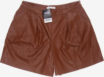 VILA Shorts in L in Brown: front