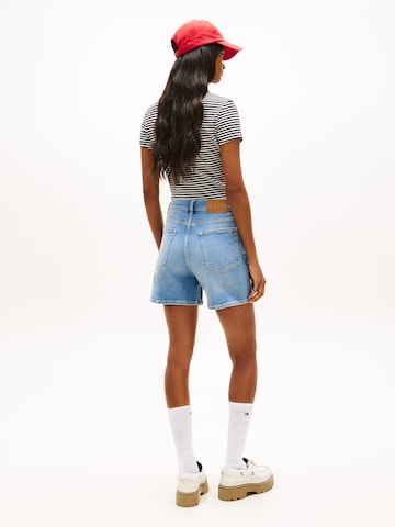 Tommy Jeans Szabványos Farmer 'MOM' - kék