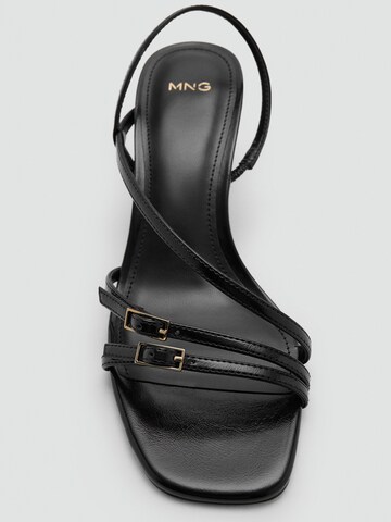 Sandales à lanières 'SAMBA' MANGO en noir