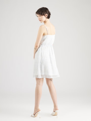 VERO MODA Лятна рокля 'SMILLA' в бяло
