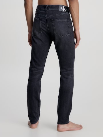 Calvin Klein Jeans Tapered Jeans i sort