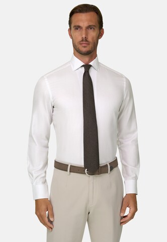 Coupe regular Chemise Boggi Milano en blanc : devant