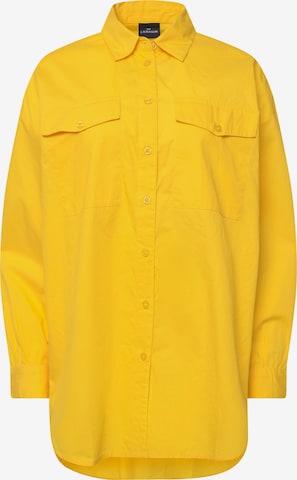LAURASØN Blouse in Yellow: front