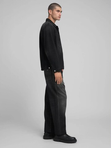 REPLAY Between-Season Jacket in Black