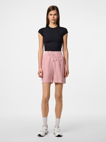 PIECES Regular Trousers 'PCSally' in Red