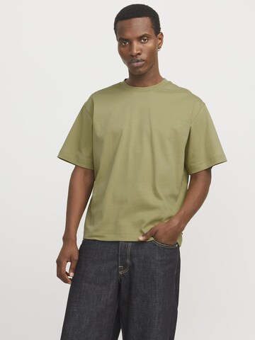 Maglietta 'JJEUrban Edge' di JACK & JONES in verde: frontale