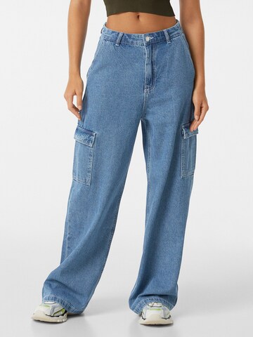 Bershka Wide leg Cargojeans in Blauw: voorkant