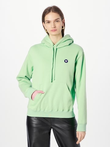 WOOD WOOD Sweatshirt 'Jenn' in Groen: voorkant