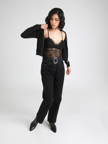 Sisley Top in Black