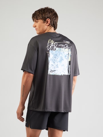 Reebok Функциональная футболка в Черный: спереди