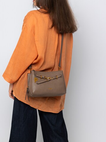 Picard Schultertasche 'Style' in Braun: Vorderseite