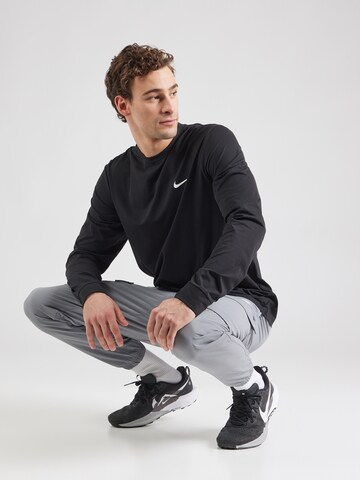 NIKE Functioneel shirt 'Hyverse' in Zwart