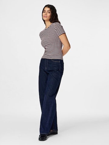 T-shirt 'PCLaya Baby' PIECES en marron