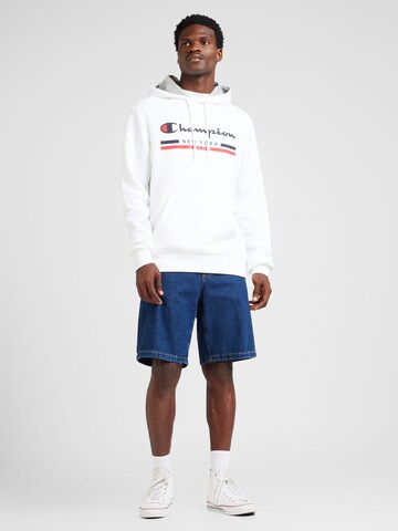 Champion Authentic Athletic Apparel Sweatshirt i vit