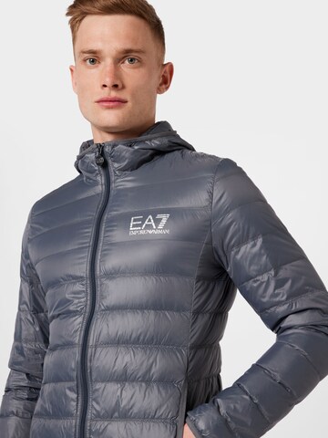 EA7 Emporio Armani Jacke in Grau