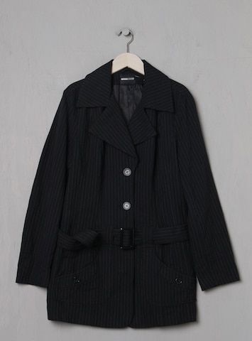 FLASHLIGHTS Jacket & Coat in L in Black: front