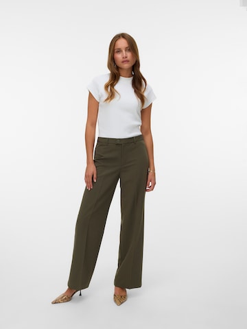 VERO MODA regular Παντελόνι με τσάκιση 'VMTEXAS' σε πράσινο