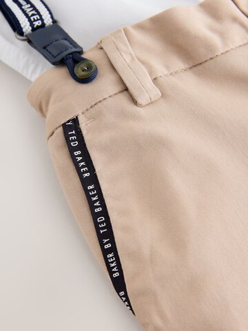 Baker by Ted Baker Set: Hemd, Hose,  Hosenträger und Fliege in Beige