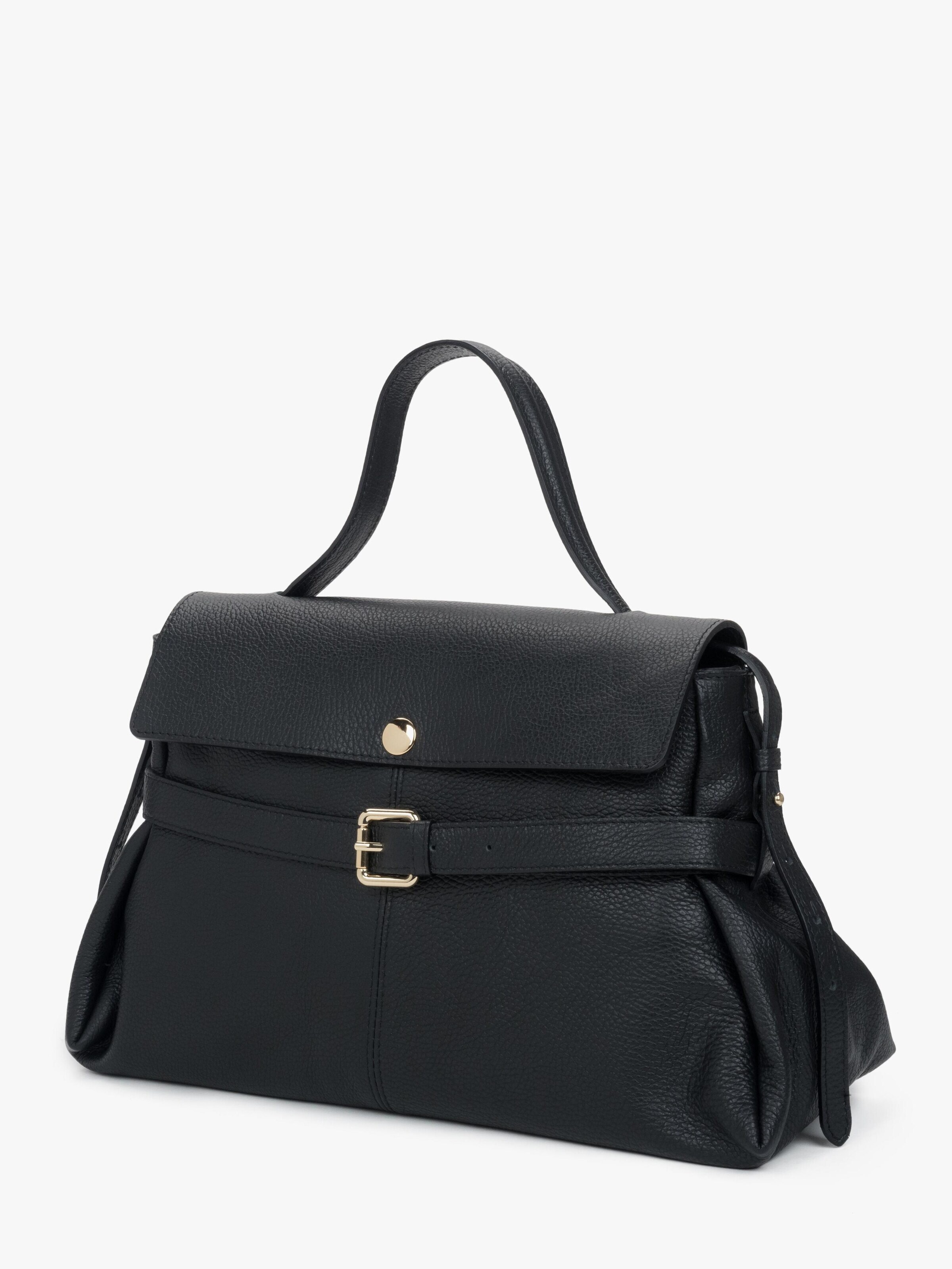 Estro Handbag '427' in Black