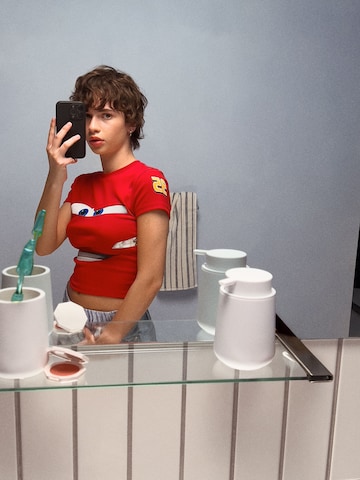 Bershka Тениска 'CARS RAYO MCQUEEN' в червено