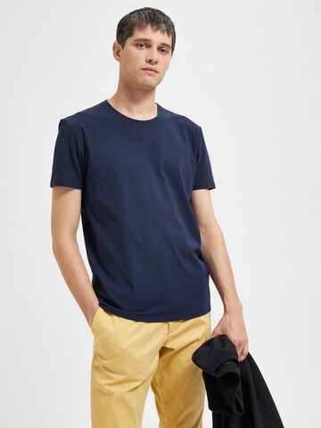 SELECTED HOMME Bluser & t-shirts 'Ael' i blå