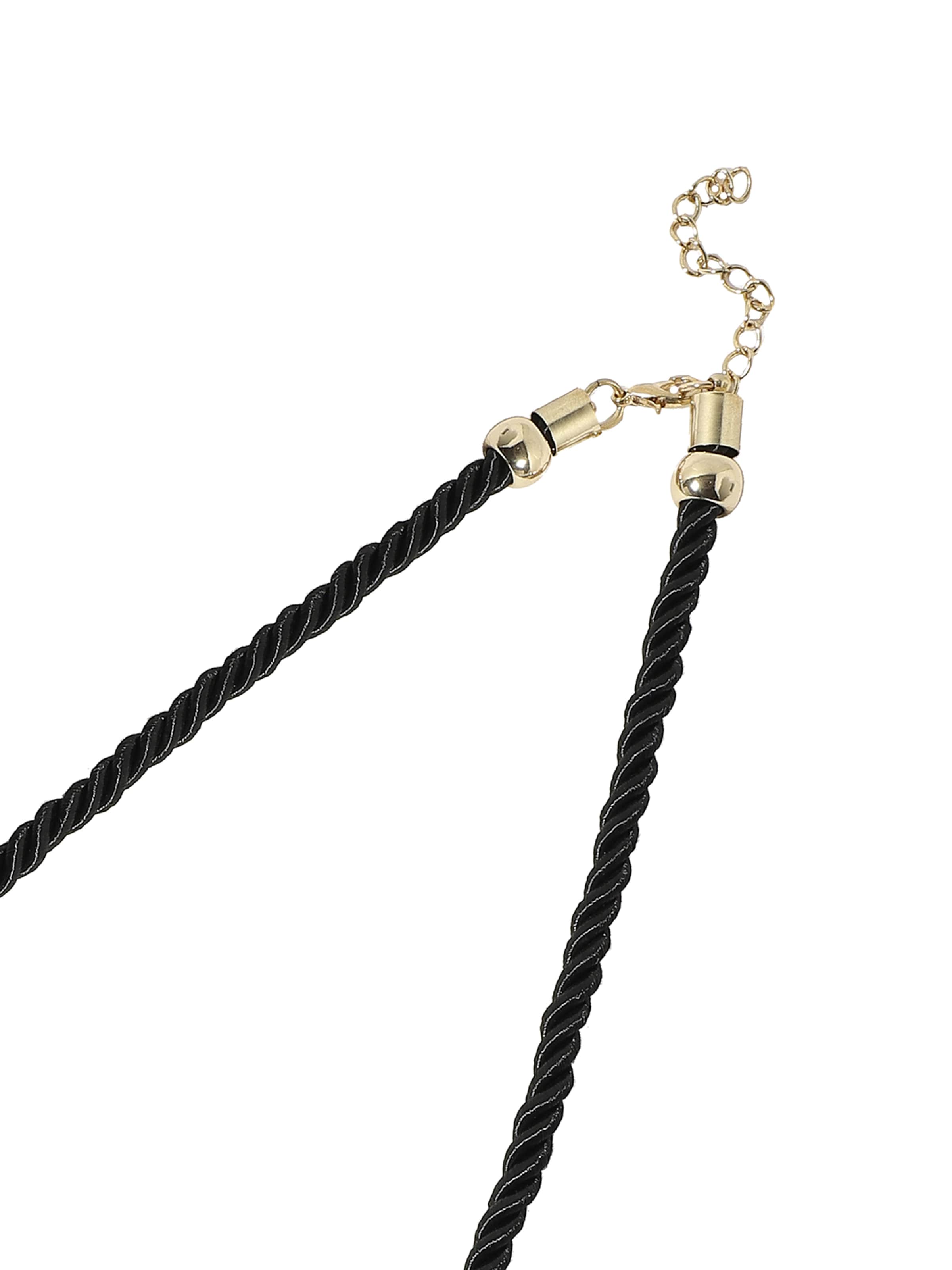 SOHI - Atrelado em preto