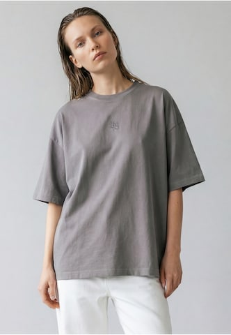 Maglietta di Vertere Berlin in grigio: frontale