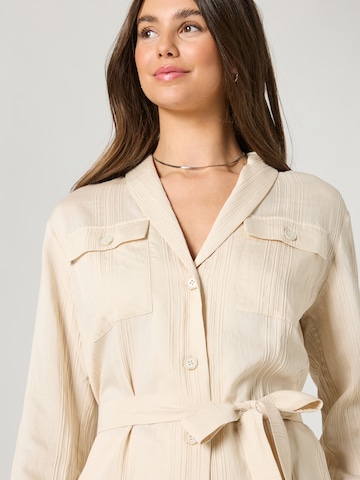 Guido Maria Kretschmer Women Bluse 'Geniae' in Beige