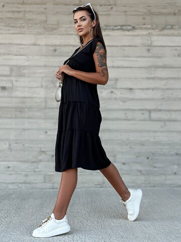 Madnezz House Kleid in Schwarz