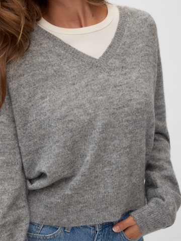 VERO MODA - Jersey 'VMTEAK' en gris