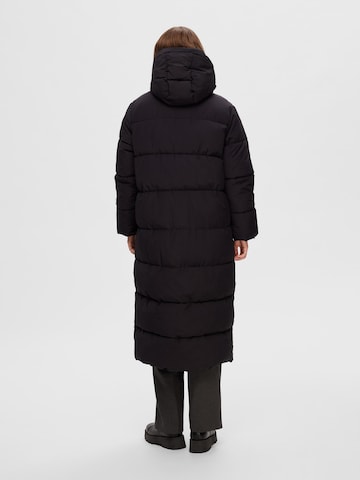 SELECTED FEMME Winter Coat 'JANINA' in Black