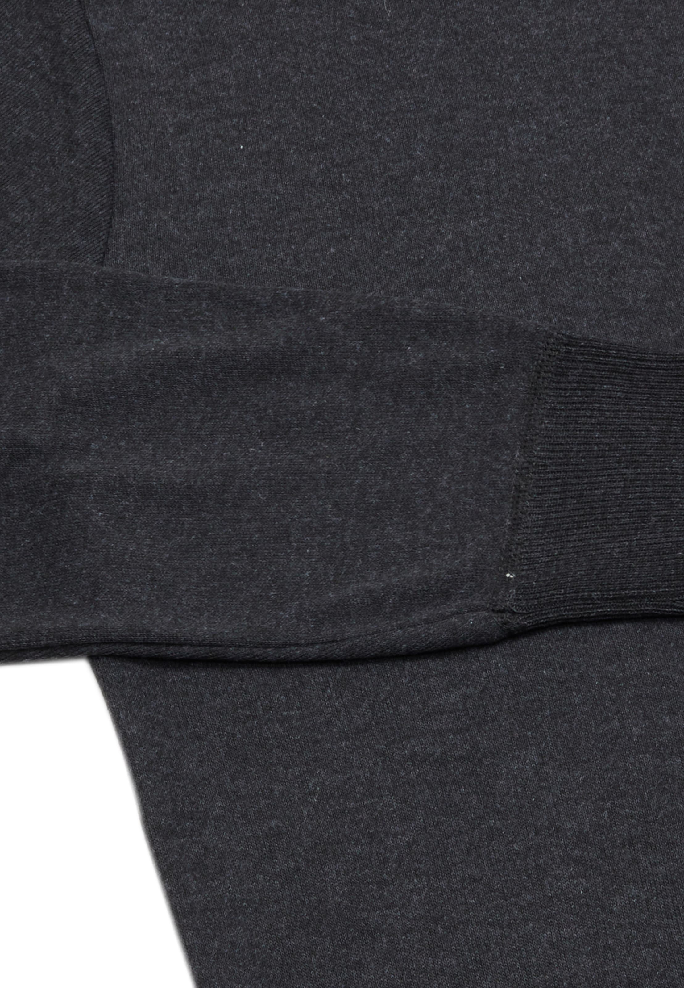 RAIDO - Pullover em cinzento