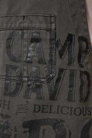 CAMP DAVID Apron in Black