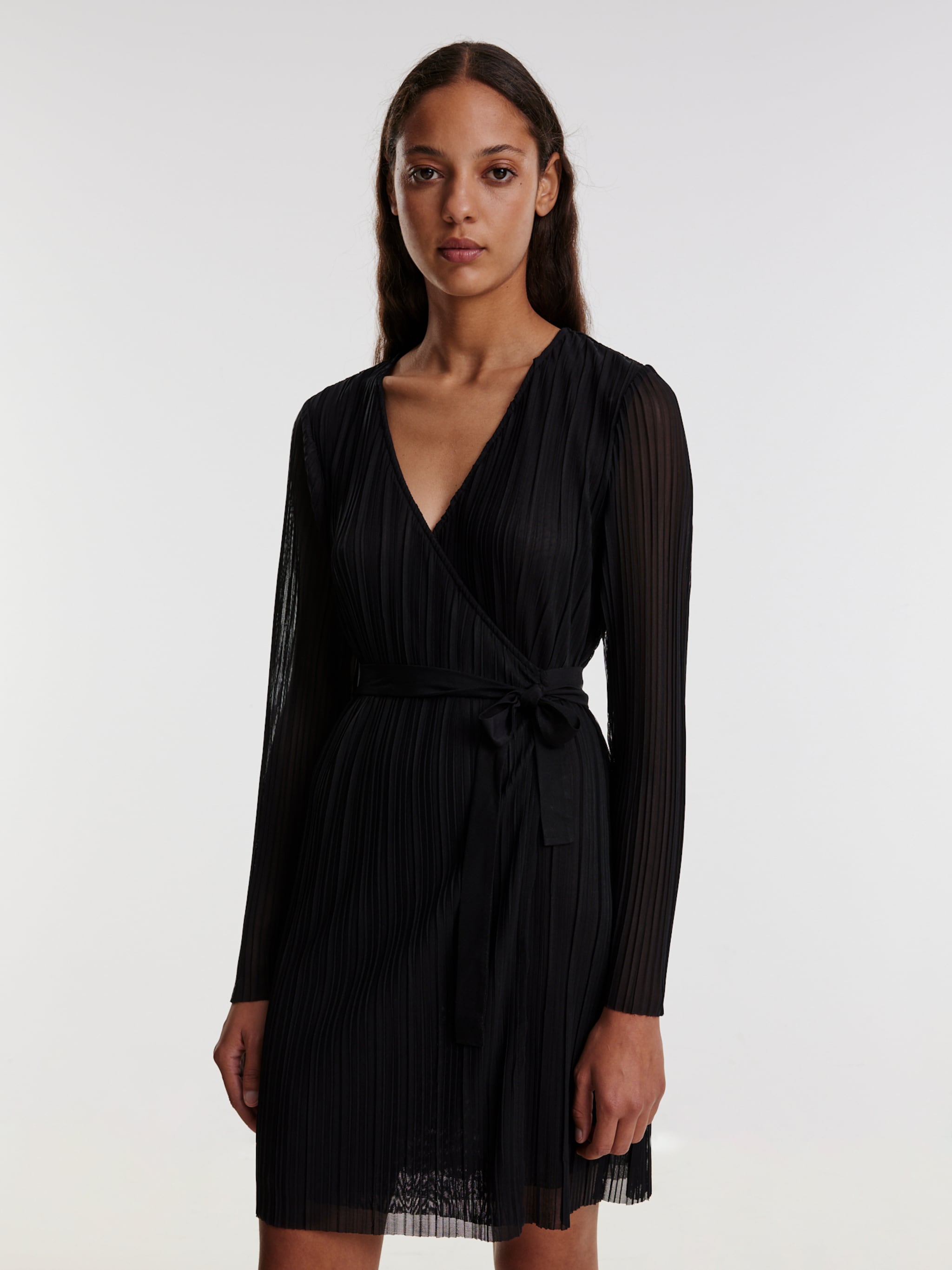 EDITED Produits Robe 'Samantha' noir