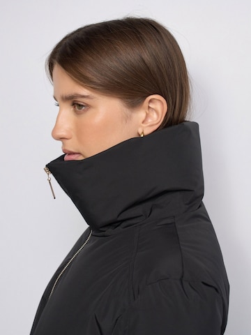 Manteau d’hiver Salsa Jeans en noir