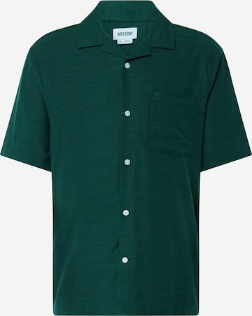WEEKDAY Средняя посадка Рубашка в Зеленый: спереди