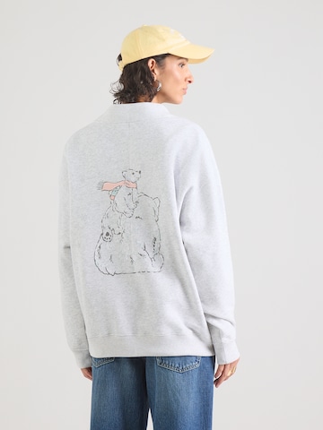 HOLLISTER Свитшот 'XMAS' в Серый