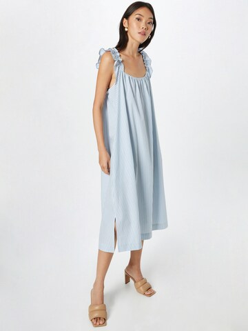 Robe JUST FEMALE en bleu