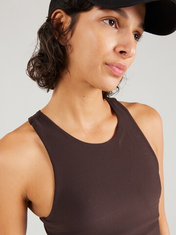 Varley Bralette Sports Bra 'LET'S MOVE KEMPTON' in Brown