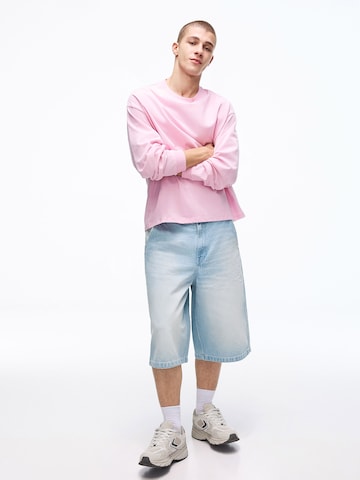 Bershka Široke hlačnice Kavbojke | modra barva