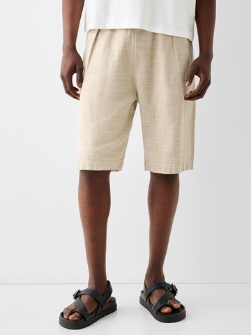 Bershka Regular Shorts in Beige