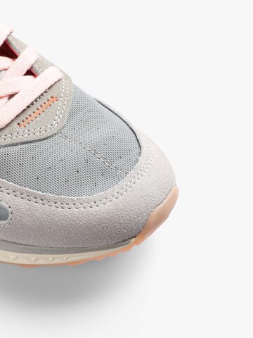 Scalpers Sneakers ' Moon ' in Grau