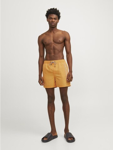 Pantaloncini da bagno 'JPSTFIJI' di JACK & JONES in arancione