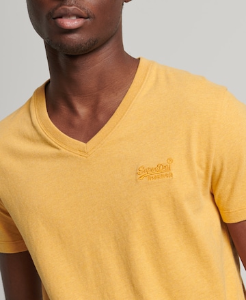 T-Shirt 'Vintage' Superdry en jaune