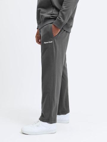 Regular Pantalon JACK & JONES en gris