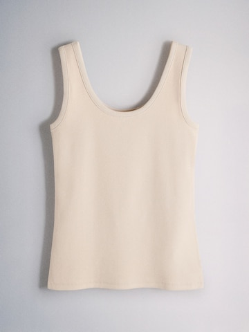 The Set Top in Beige