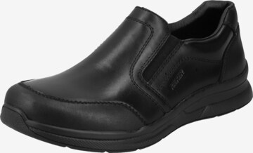 Chaussure basse Rieker en noir : devant