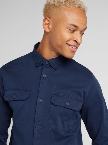QS Regular fit Button Up Shirt in Blue