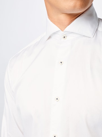 Slim fit Camicia business di ETERNA in bianco