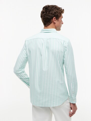 TOMMY HILFIGER Regular fit Button Up Shirt in Green